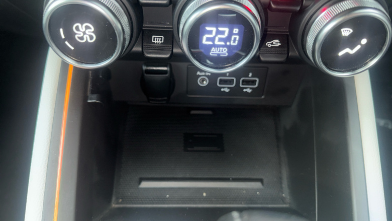 Renault Clio 1.6 E-TECH full hybrid 145 Techno 5dr Auto Hybrid Hatchback